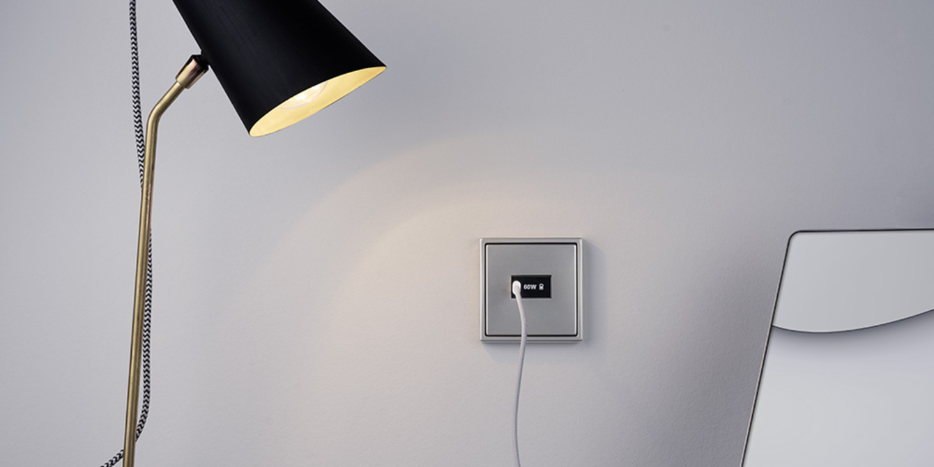 Ladegerät USB PD 60 bei Elektrotechnik Sendner in Retzbach