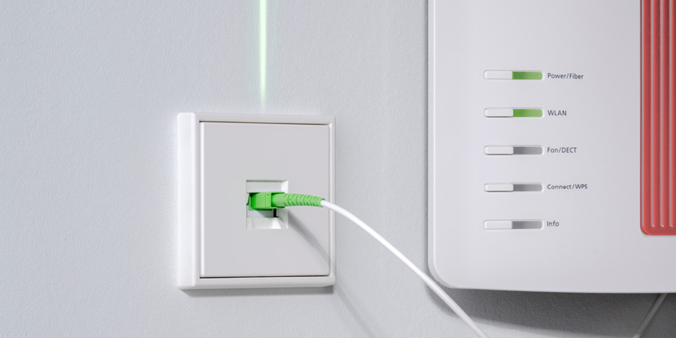 Die neuen Glasfaser-Anschlussdosen bei Elektrotechnik Sendner in Retzbach